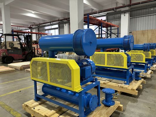 Refroidissement à l'eau Souffleur à racines à trois lobes avec une pression de 60 à 80 KPA et une capacité d'air de 31,89 à 50,67 m3/min